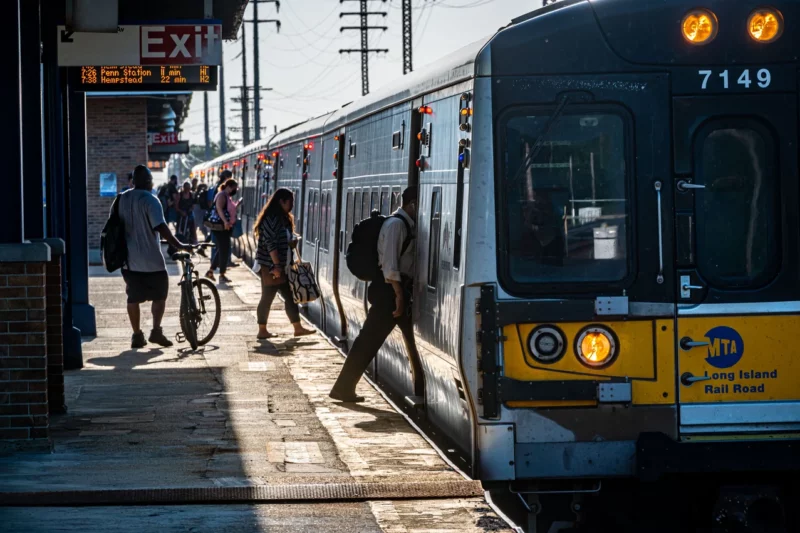La Generación Z prefiere evitar el trabajo 100% remoto… por soledad